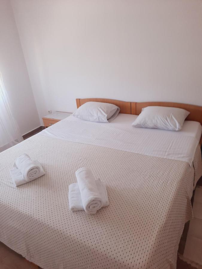 Marovito Apartment Supetarska Draga Exterior photo