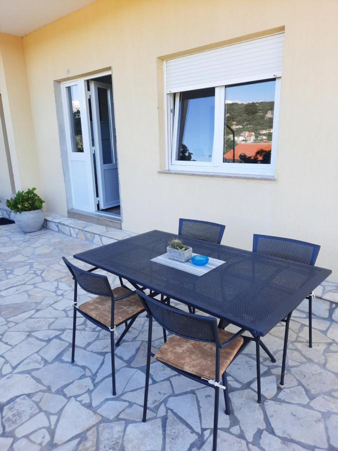Marovito Apartment Supetarska Draga Exterior photo